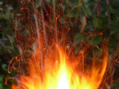 Image Type: jpeg (The JPEG image format)<br />
Width: 400 pixels<br />
Height: 300 pixels<br />
Camera Brand: Panasonic<br />
Camera Model: DMC-TZ1<br />
Date Taken: 2008:05:10 21:29:03<br />
Exposure Time: 1 sec.<br />
ISO Speed Rating: 80<br />
Flash Fired: Flash did not fire, compulsory flash mode.<br />
Metering Mode: Pattern<br />
Exposure Program: Normal program<br />
Focal Length: 15,6 mm ES WAERE SO SCHOEN WENN DIES MEHRZEILIG WAERE